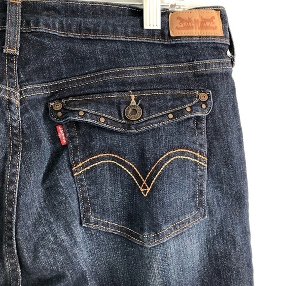 Levi’s Blue Dark Wash 515 Bootcut Jeans with Stud Detailed Back Flap Pockets 14 - Picture 9 of 12